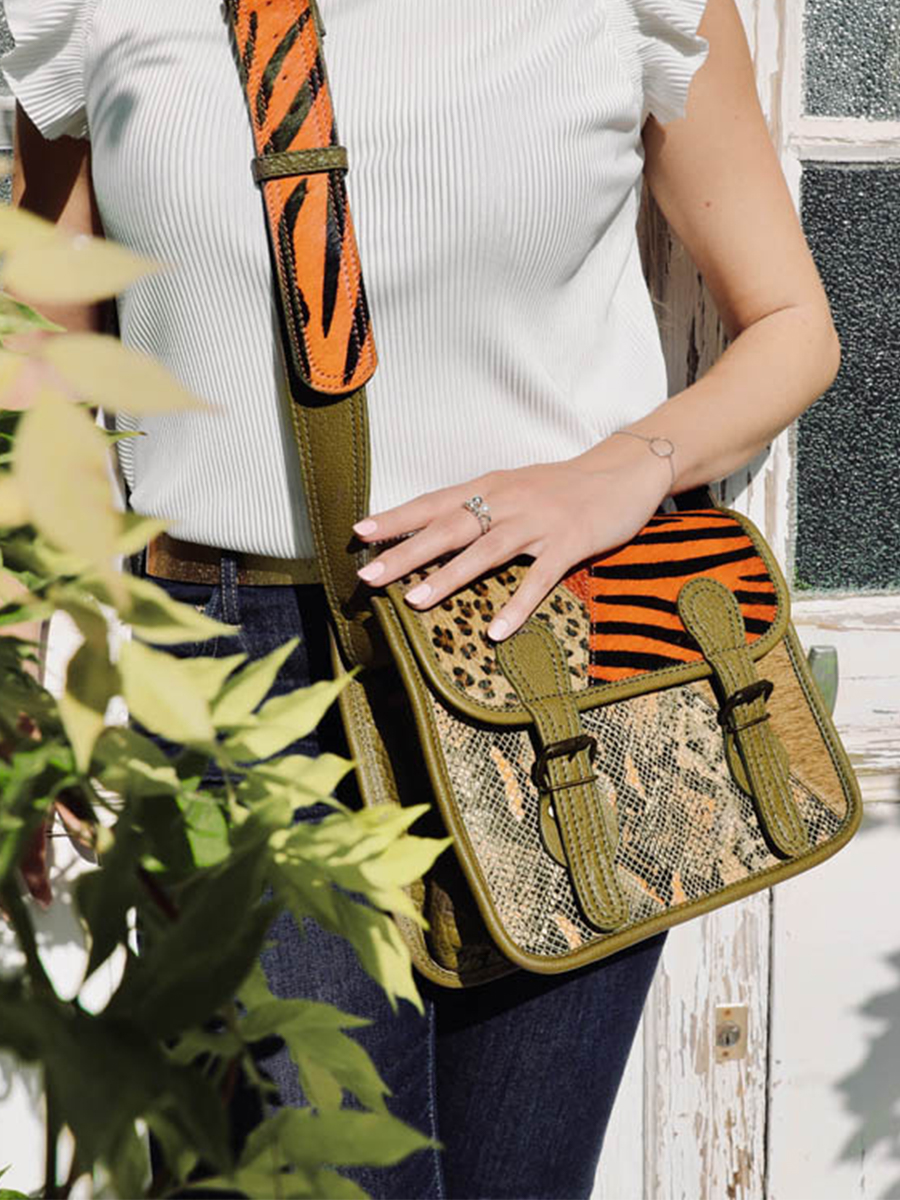 foto-bolso-bandolera-cuero-mujer-naranja-verde-lasacoche-s-chimere-naranja-caqui-paul-marius-m02s10-ch-o-k
