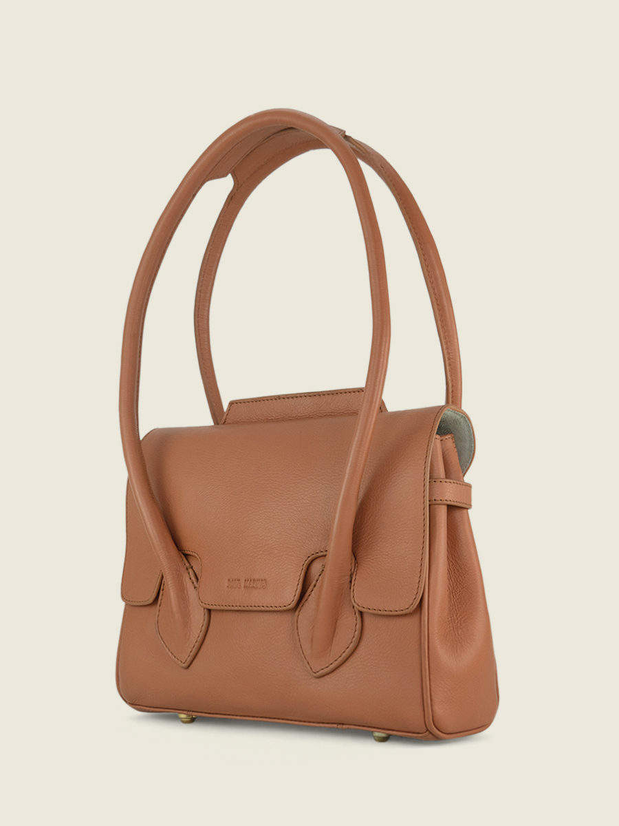 foto-vista-lateral-bolso-de-mano-de-cuero-marrón-colette-s-art-deco-caramel-paul-marius-w28s-ad-ca