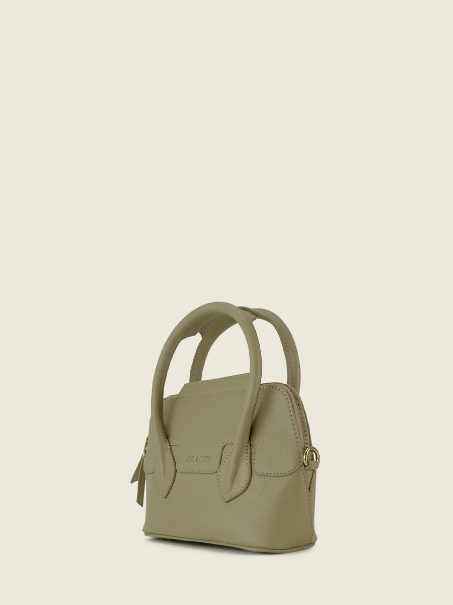 foto-vista-lateral-mini-bolso-de-mano-cuero-verde-gisele-xs-art-deco-almendra-paul-marius-w32xs-ad-al
