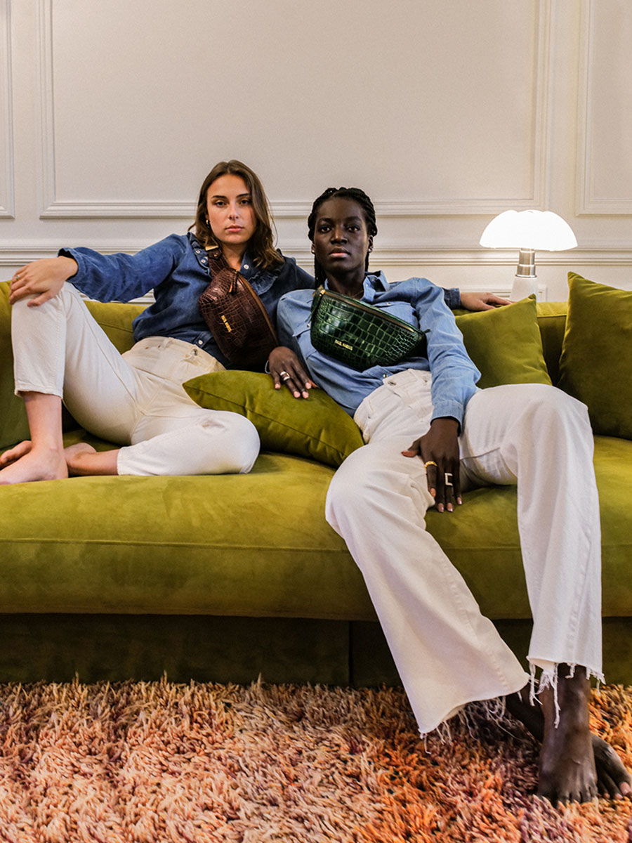 foto-bolso-banana-cuero-mujer-labanane-alligator-verde-paul-marius-m503-a-dg