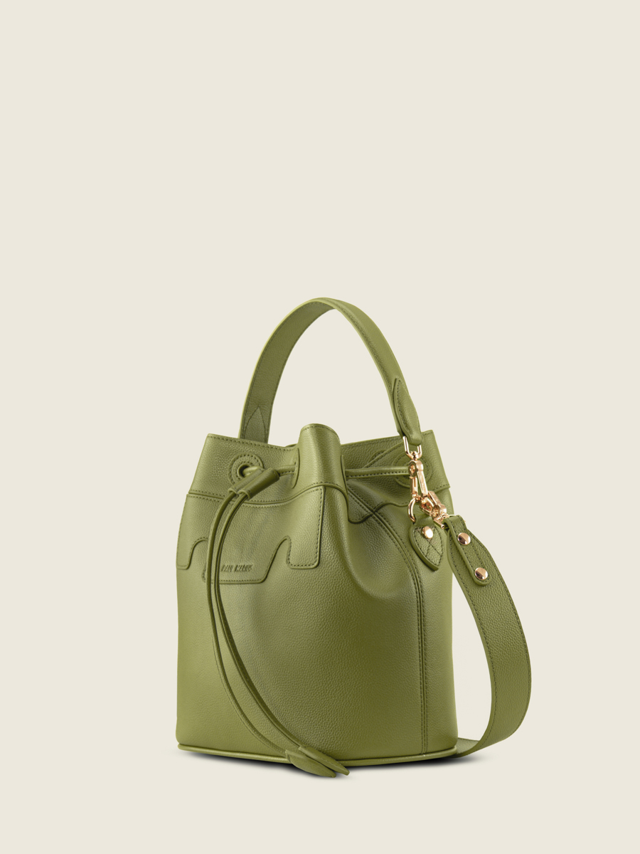 bolso-cubo-de-cuero-capucine-verde-oliva-vista-lateral-w39-gr-o