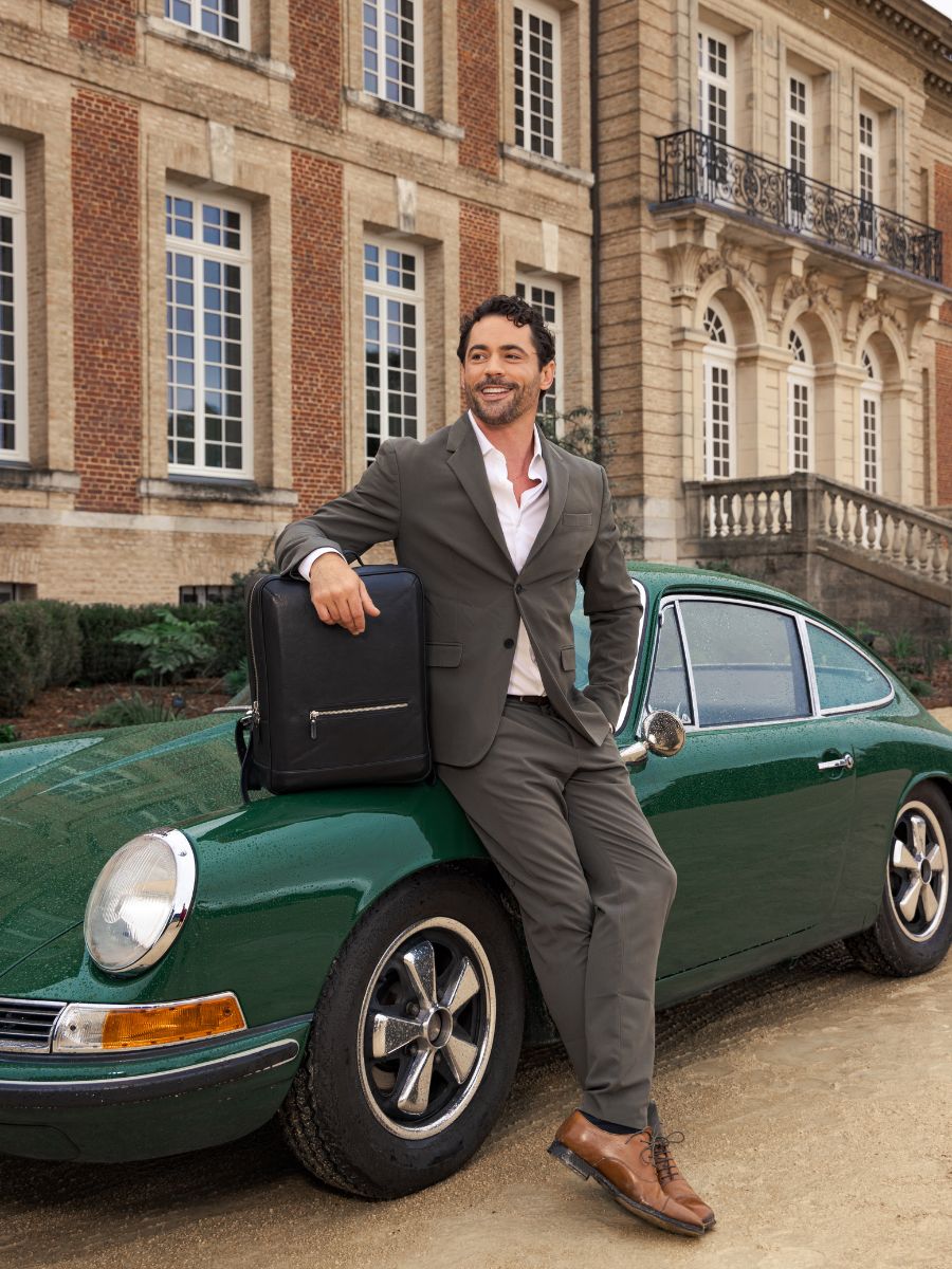 foto-vista-bolso-mochila-cuero-negro-la-suite-charles-negro-paul-marius-b11-b