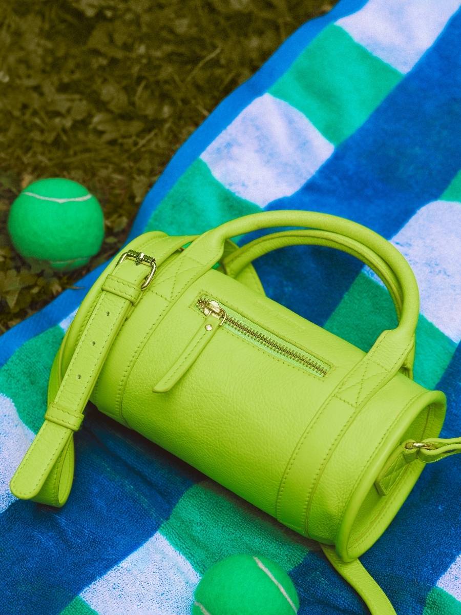 foto-vista-frontal-mini-bolso-de-mano-de-cuero-verde-charlie-sorbet-pomme-paul-marius-w30-sb-lgr