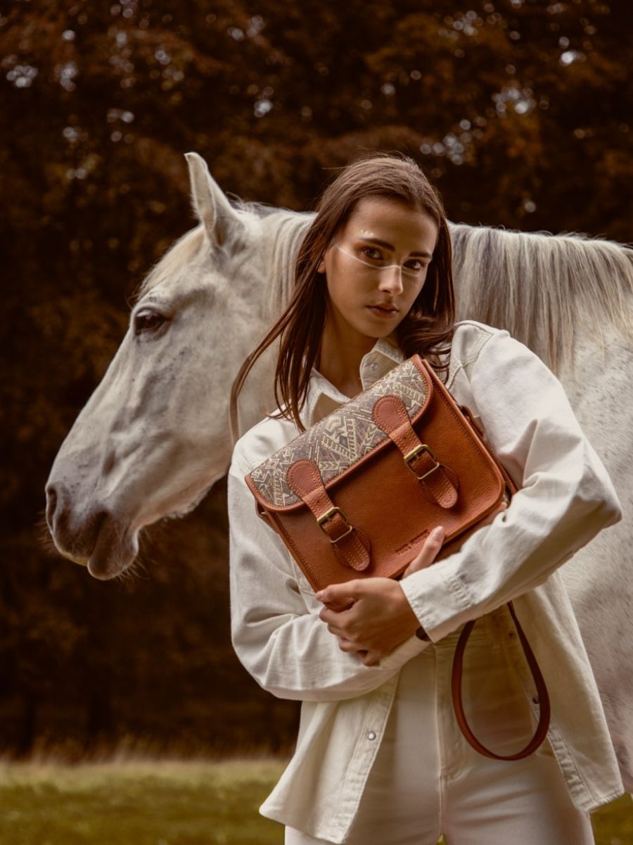 foto-vista-bolso-bandolera-cuero-multicolor-lasacoche-s-esperanza-paul-marius-m02s10-mex