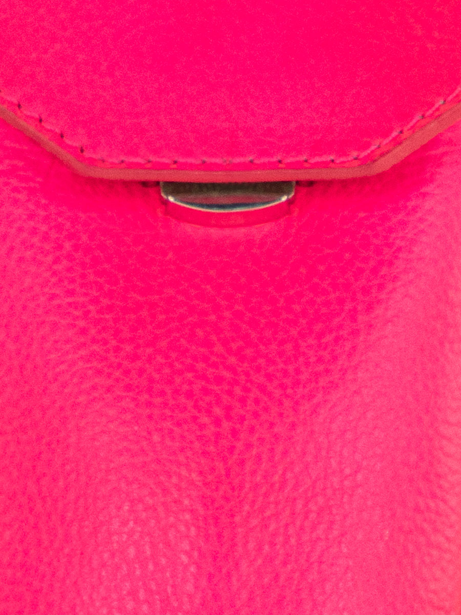 foto-vista-zoom-material-bolso-teléfono-cuero-rosa-eva-neon-rosa-paul-marius-m71-ne-pi