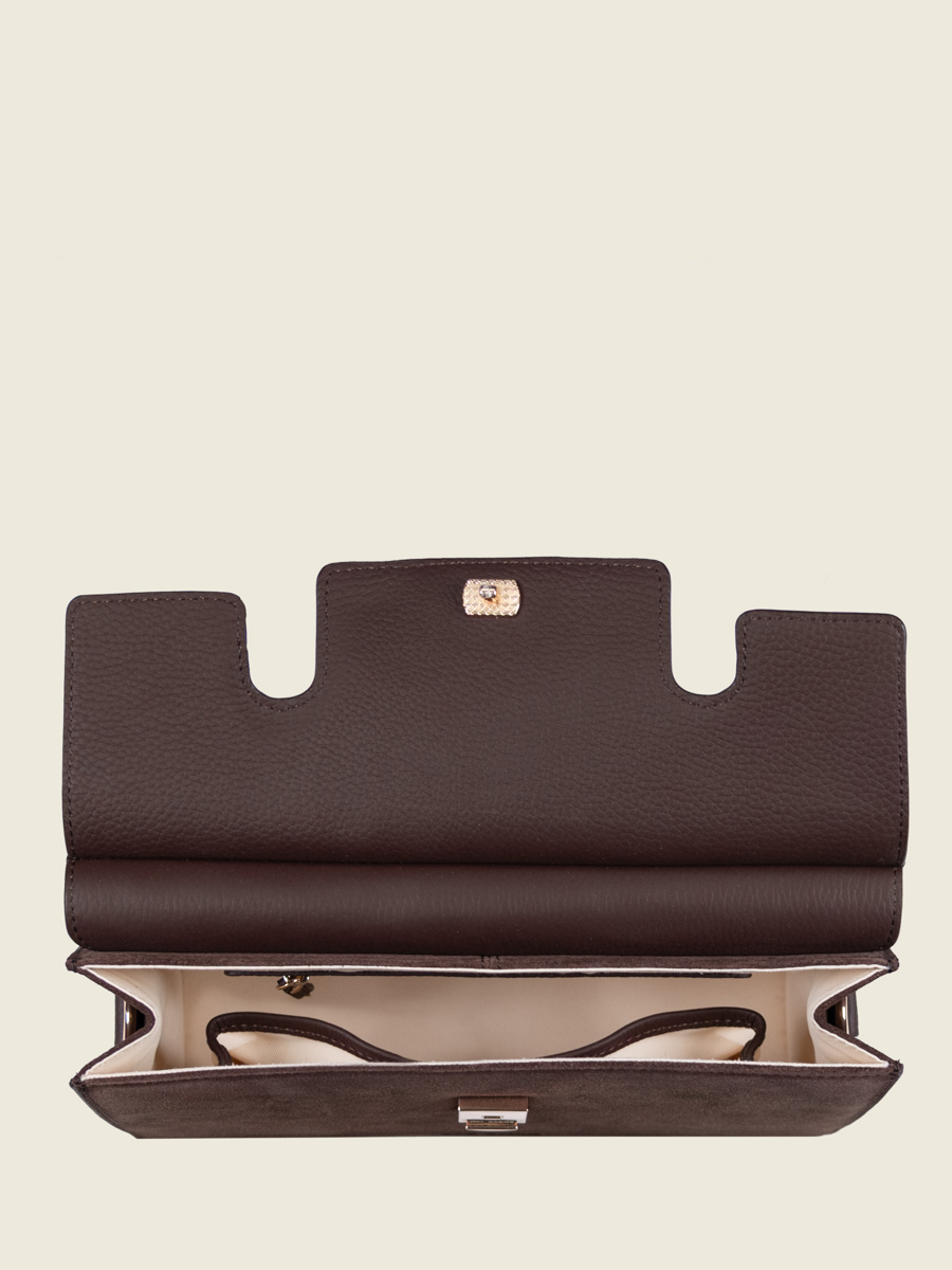 bolso-baguette-cuero-gabrielle-chocolate-vista-interior-w42-su-db