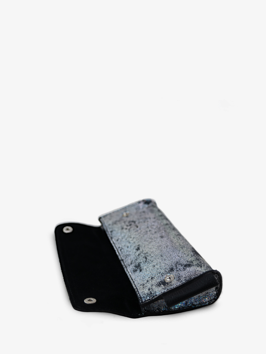 foto-vista-interior-estuche-cuero-holográfico-el-estuche-de-paul-galaxie-paul-marius-m58-gal