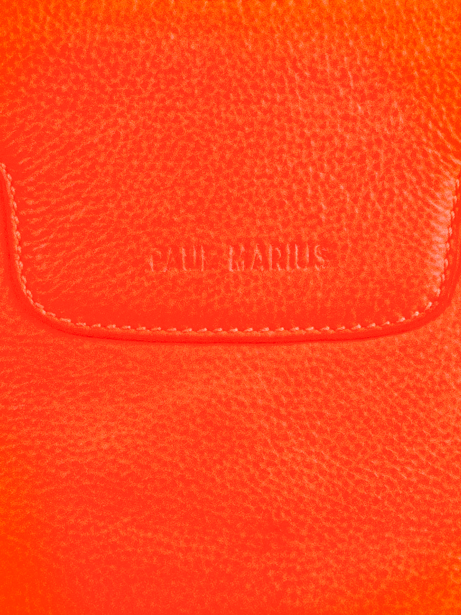 foto-vista-zoom-material-bolso-media-luna-cuero-naranja-garance-neon-paul-marius-w40-ne-o