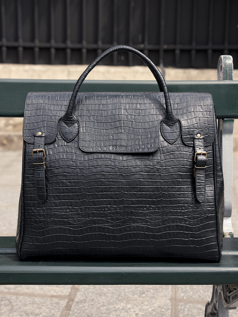 foto-vista-gran-bolsa-de-viaje-de-cuero-negro-rouen-delhi-heritage-negro-azabache-paul-marius-m105-cr-b