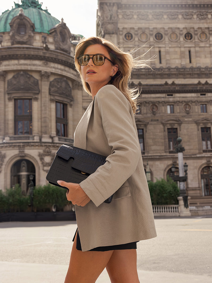 foto-vista-zoom-material-bolso-baguette-cuero-negro-gabrielle-heritage-negro-azabache-paul-marius-w42-cr-b