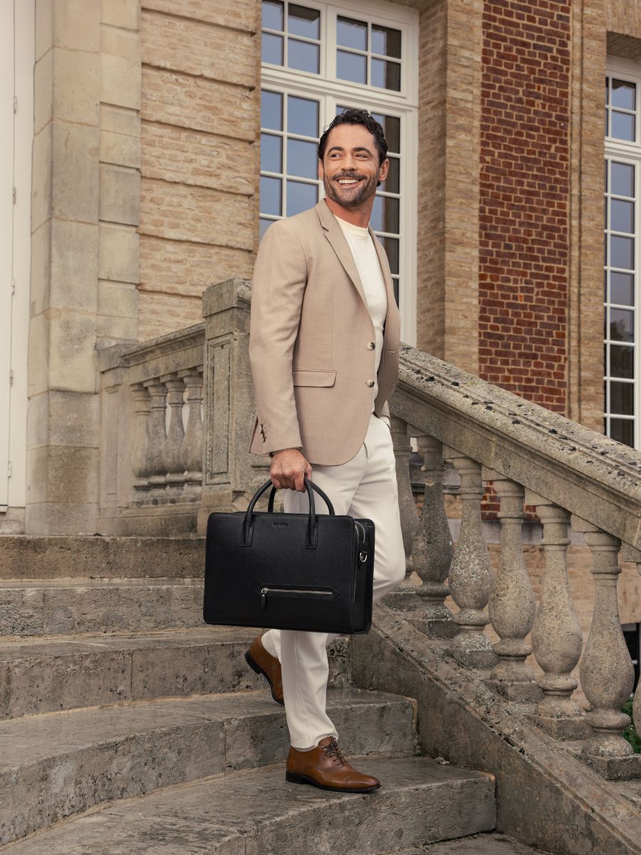 foto-vista-portadocumentos-cuero-unisex-negro-jean-negro-paul-marius-b09-b