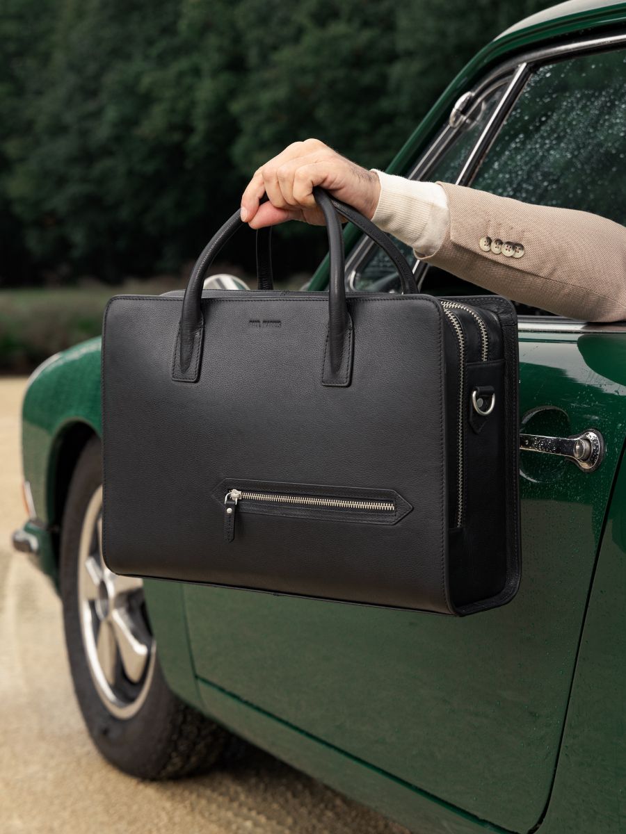 foto-vista-zoom-material-portadocumentos-cuero-unisex-negro-jean-negro-paul-marius-b09-b