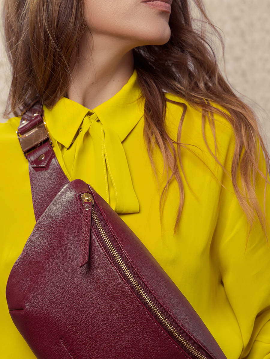 bolsa-banana-cuero-labanane-morada-vista-zoom-material-m503-p