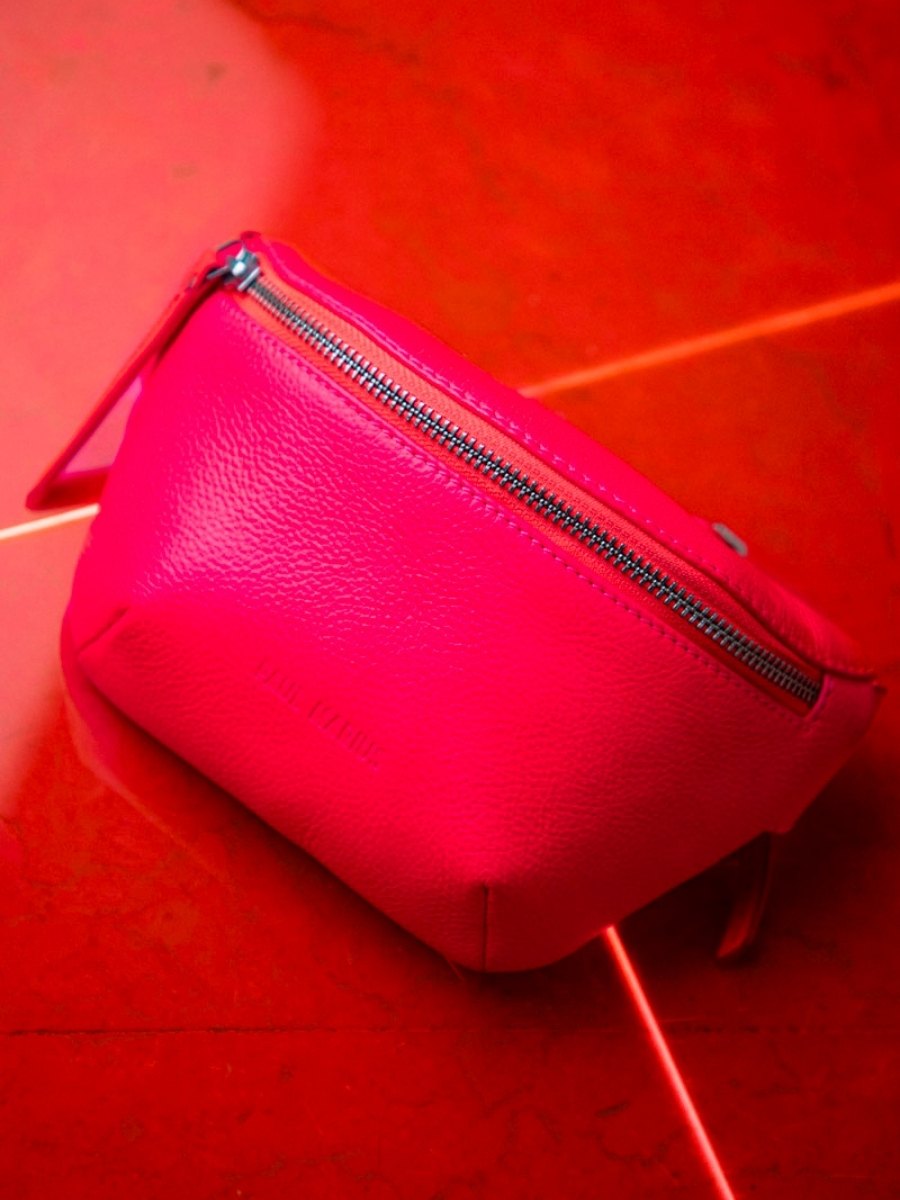 foto-vista-bolso-banana-cuero-rosa-labanane-xs-neon-paul-marius-m503xs-ne-pi