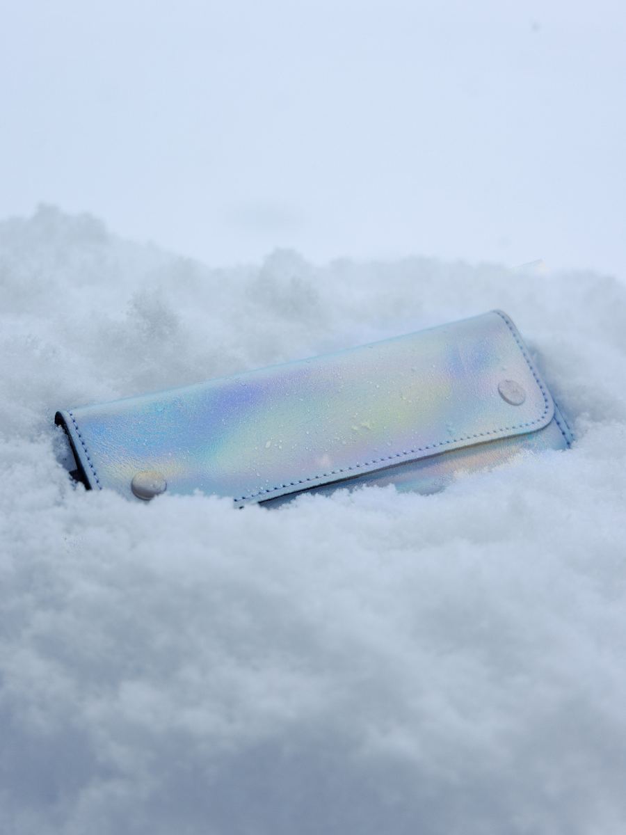 estuche-escolar-latrousse-de-paul-givre-holográfico-negro-vista-frontal-m58-giv