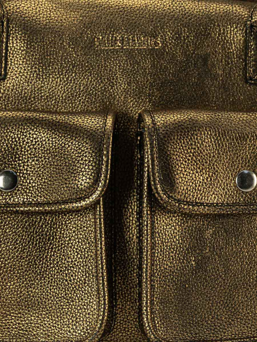 foto-en-primer-plano-material-bolso-mano-cuero-negro-dorado-ledandy-granite-paul-marius-w04-gra-g-b