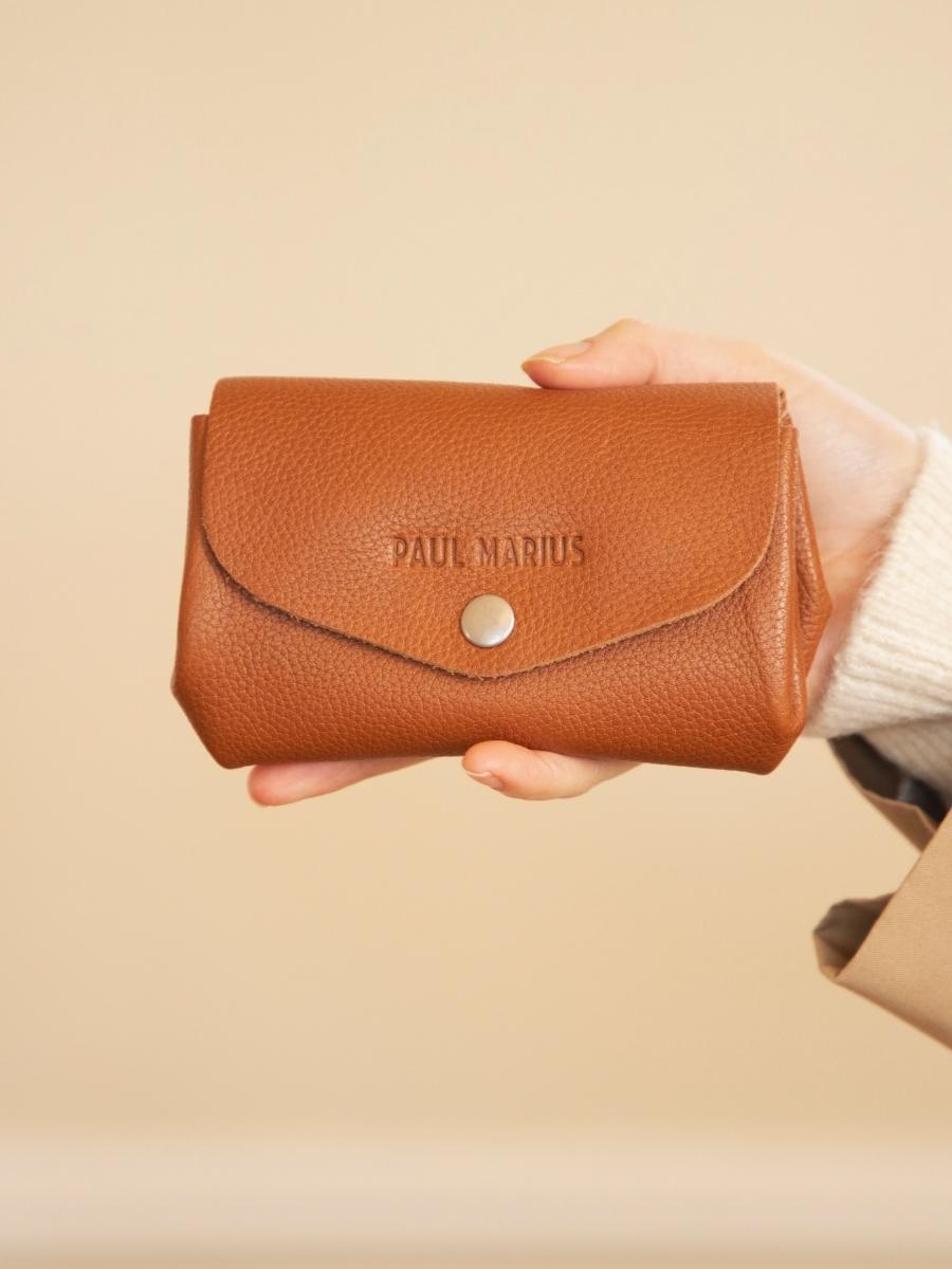 bolso-marrón-legustave-m-natural-vista-lateral-clpm-l