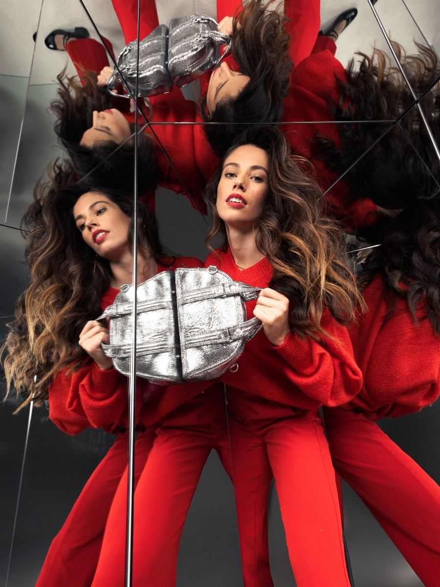 bolso-de-mano-lemini-bowling-espejo-plateado-vista-lateral-w45xs-mir