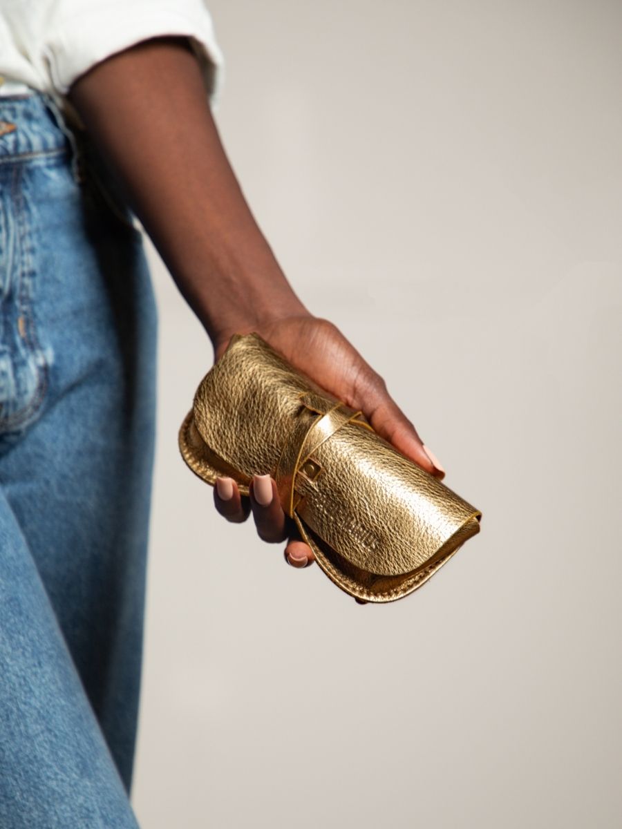 foto-vista-etui-para-gafas-de-cuero-bronce-etui-para-gafas-bronce-paul-marius-m49-og