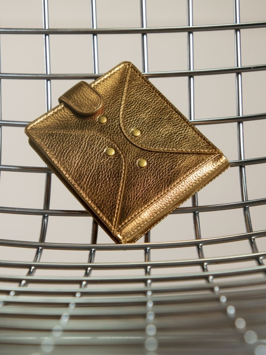 foto-zoom-material-cartera-de-cuero-bronce-leportefeuille-louise-bronze-paul-marius-m30-og