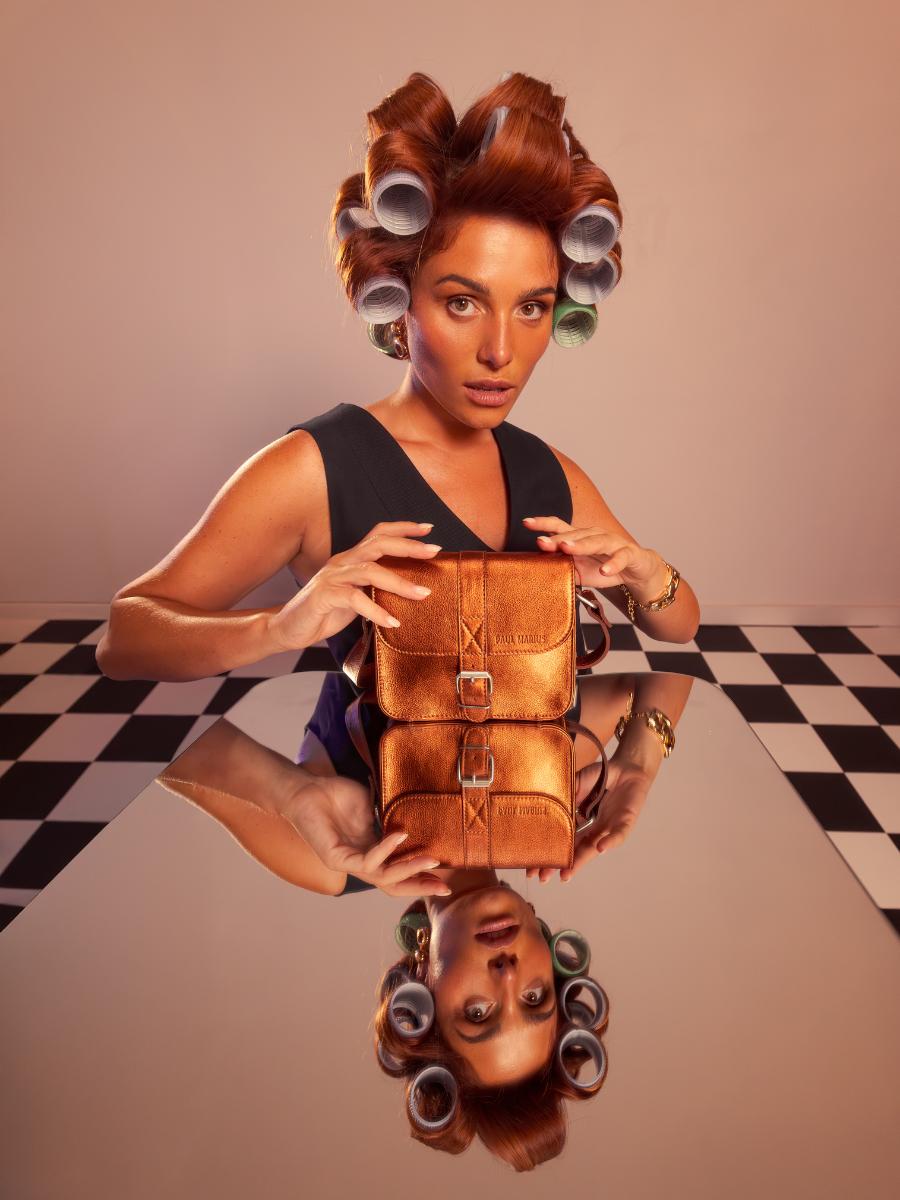 foto-vista-frontal-bandolera-cuero-cobre-lessentiel-ginger-paul-marius-m21-m-o