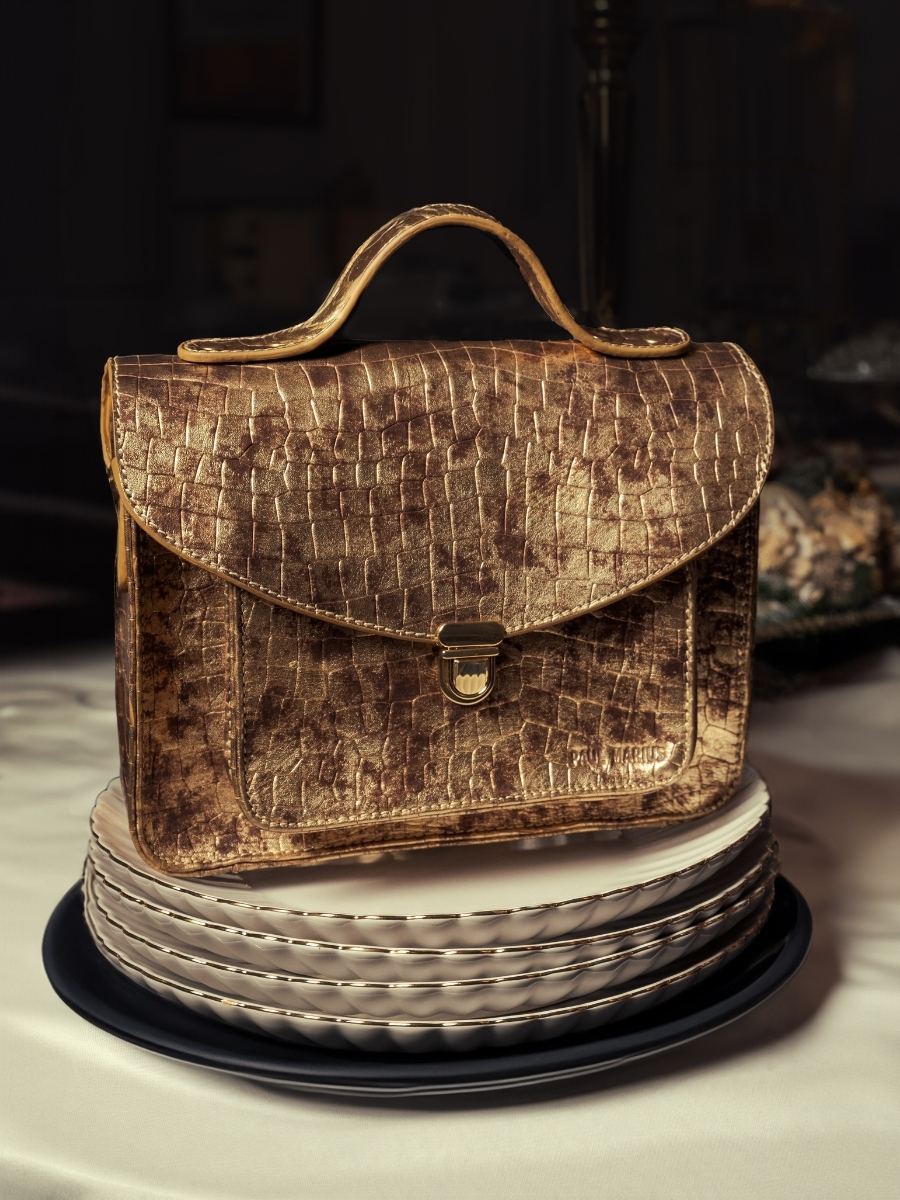 bolso-mademoiselle-geroge-espejo-dorado-vista-zoom-material-w05-cr-db-g