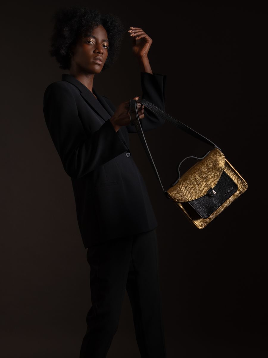 foto-vista-bolso-mano-cuero-dorado-negro-mademoiselle-george-or-noir-paul-marius-w05-l-g-b