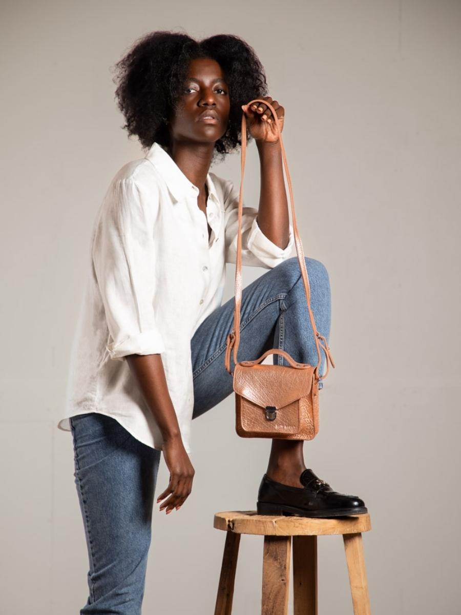 foto-vista-bolso-mano-cuero-metalizado-oro-rosa-mademoiselle-george-xs-oro-rosa-paul-marius-w05xs-g-pi