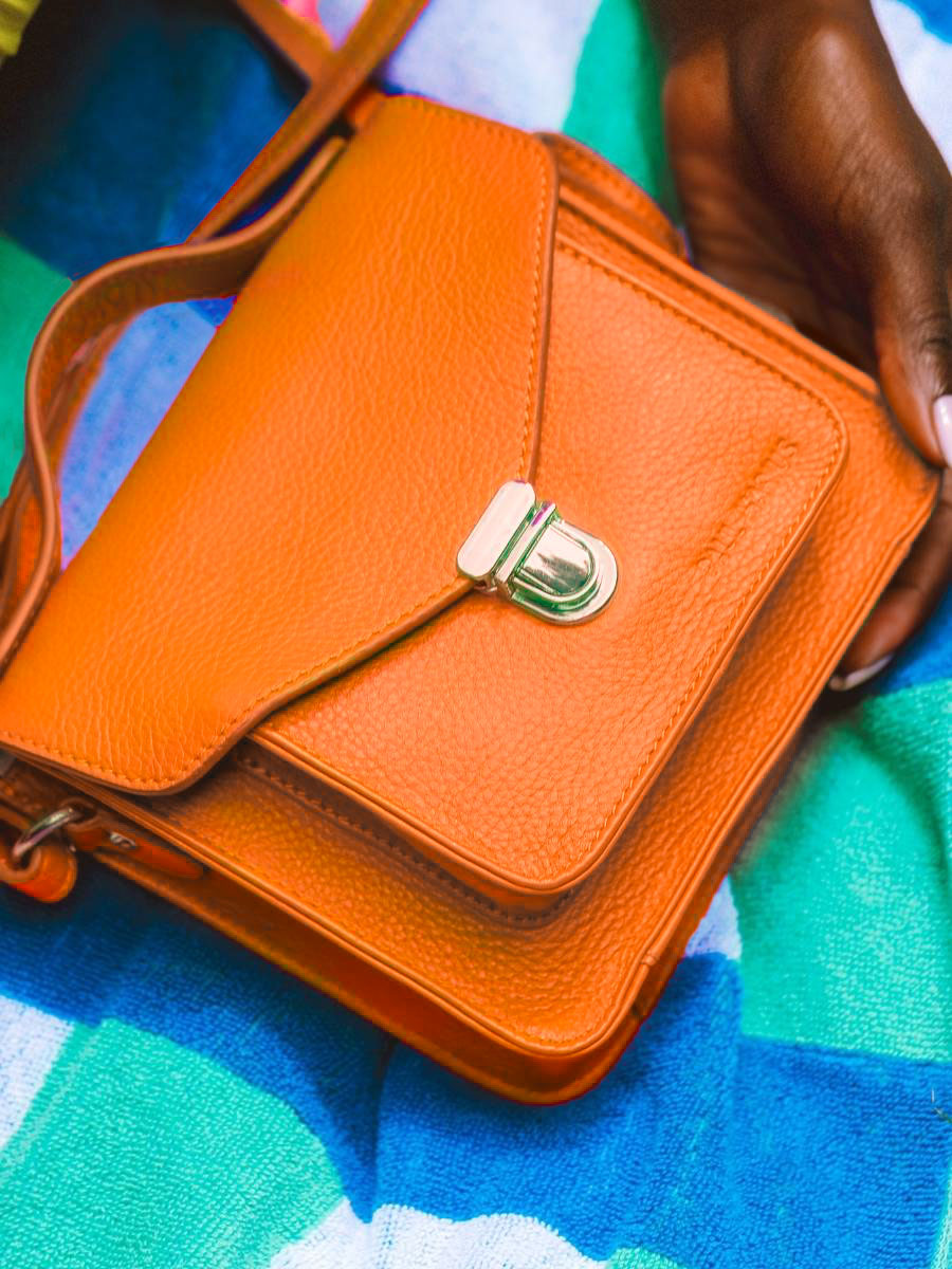 foto-mini-bolso-bandolera-cuero-naranja-mademoiselle-george-xs-sorbet-mango-paul-marius-w05xs-sb-o