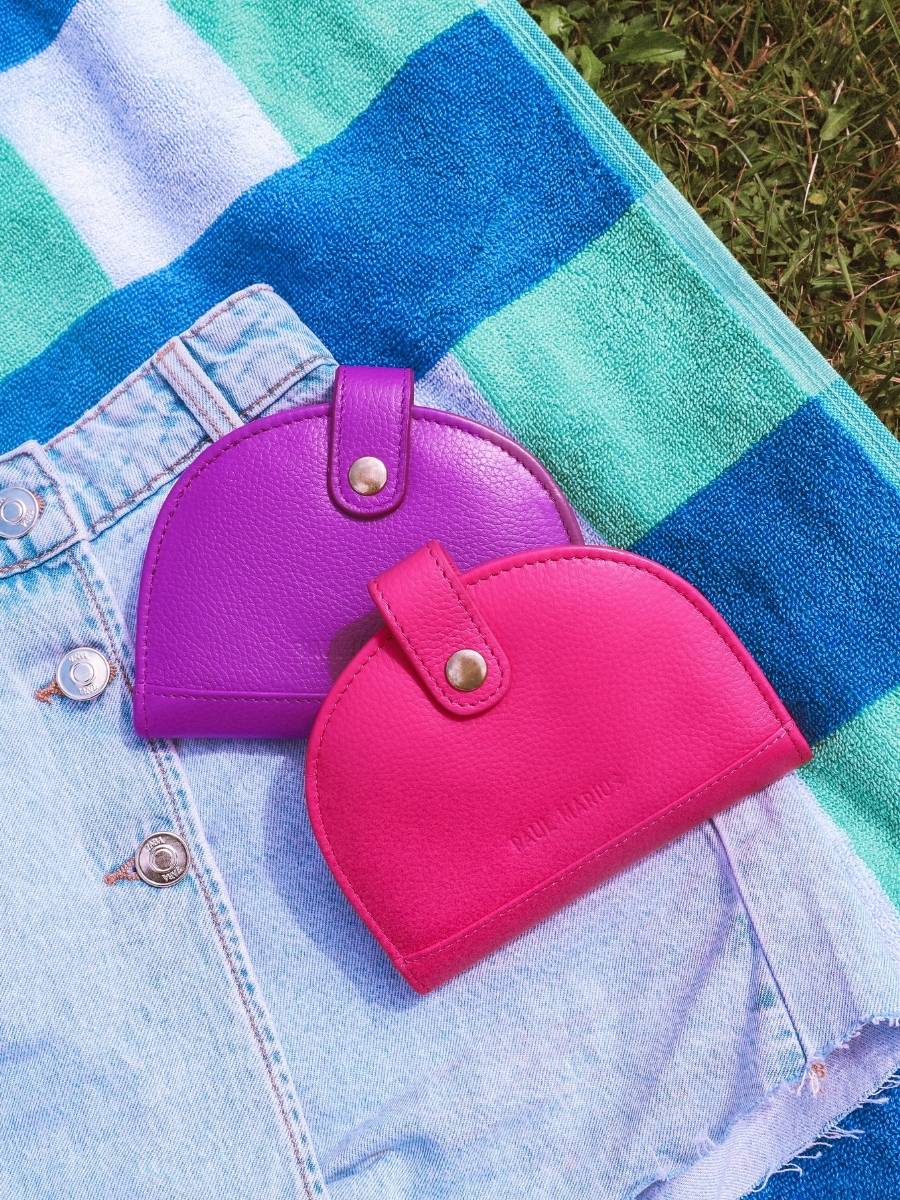 foto-cartera-de-cuero-morada-leportefeuille-manon-n2-sorbet-cassis-paul-marius-m33-sb-p