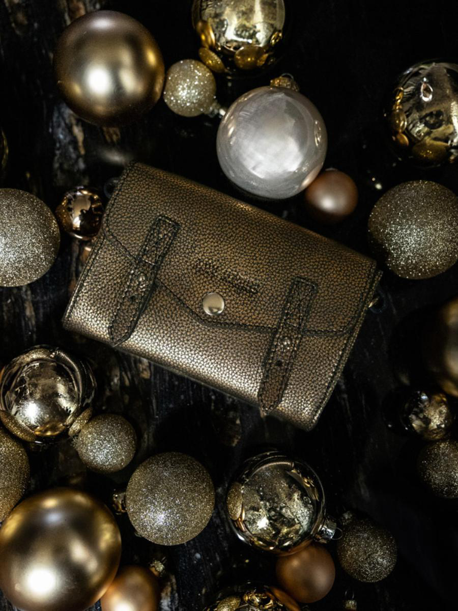 foto-vista-bolso-bandolera-cuero-negro-dorado-lemini-indispensable-granite-paul-marius-w08s-gra-g-b