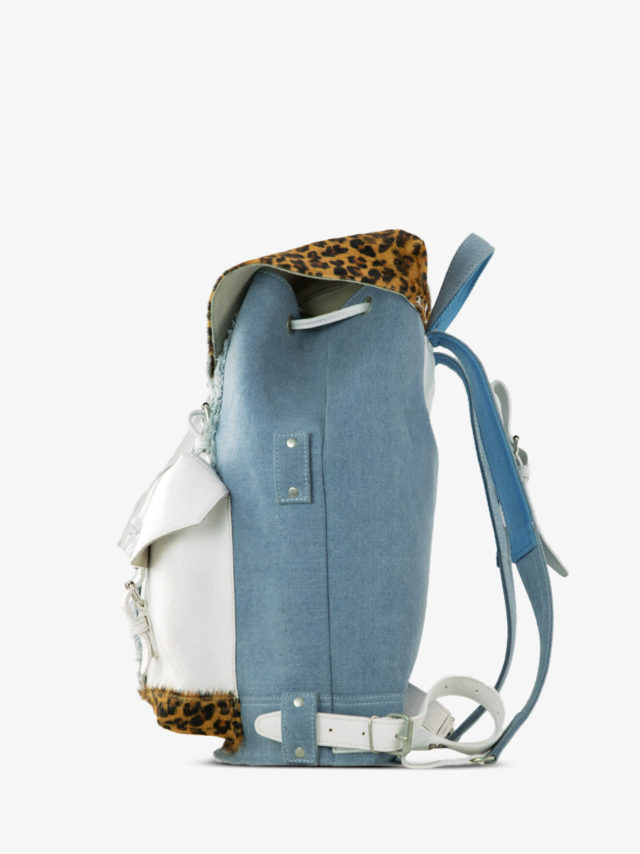 foto-vista-trasera-mochila-cuero-leopardo-blanco-monlegionnaire-chimere-denim-blanco-paul-marius-bbp-ch-w-denim