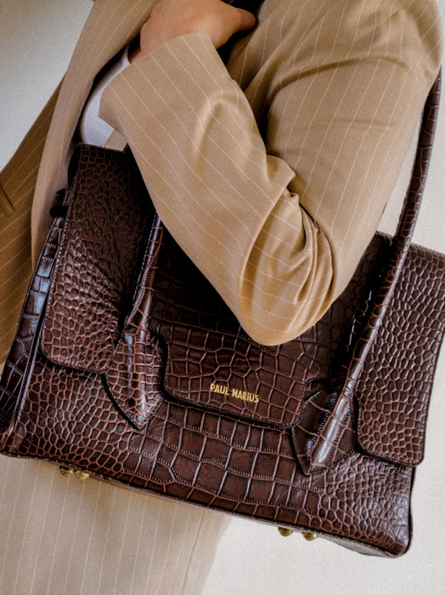 foto-bolso-de-mano-de-cuero-para-mujer-colette-m-alligator-marrón-paul-marius-w028m-a-db
