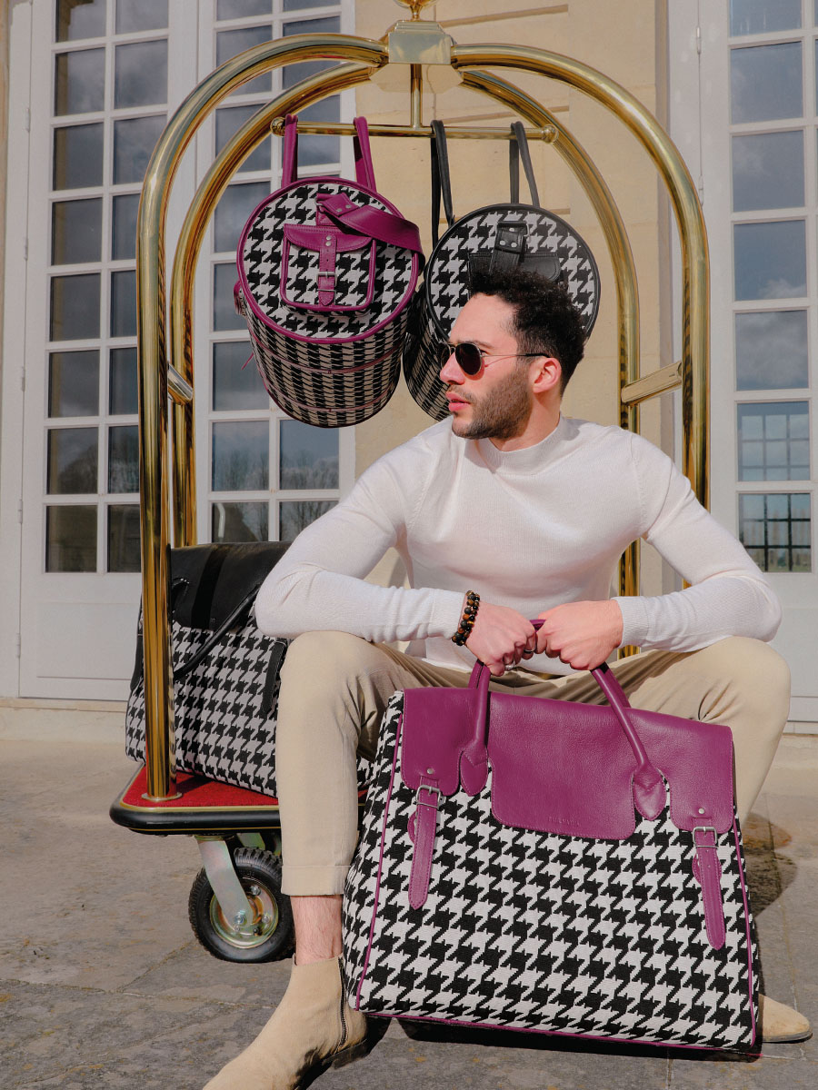 foto-vista-frontal-bolsa-de-viaje-cuero-morado-rouen-delhi-allure-zinzolin-paul-marius-m105-hs2-zi