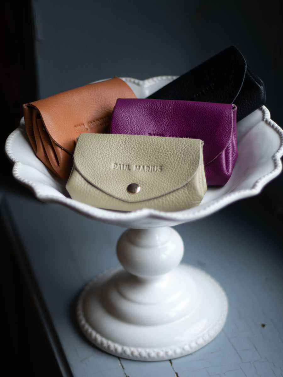 foto-cartera-de-cuero-verde-legustave-art-deco-almendra-paul-marius-clp-ad-al