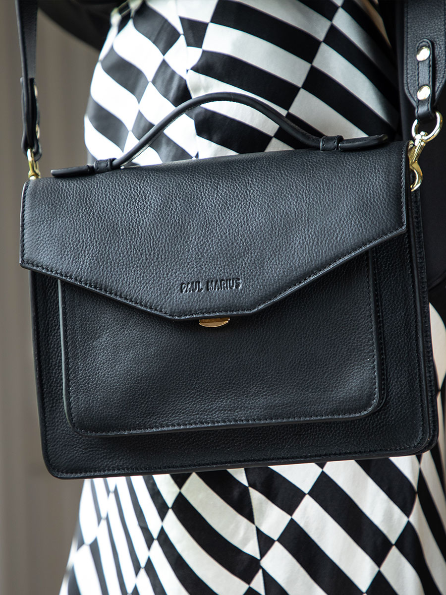 foto-material-bolso-mano-cuero-negro-simone-art-deco-negro-paul-marius-w33-ad-b