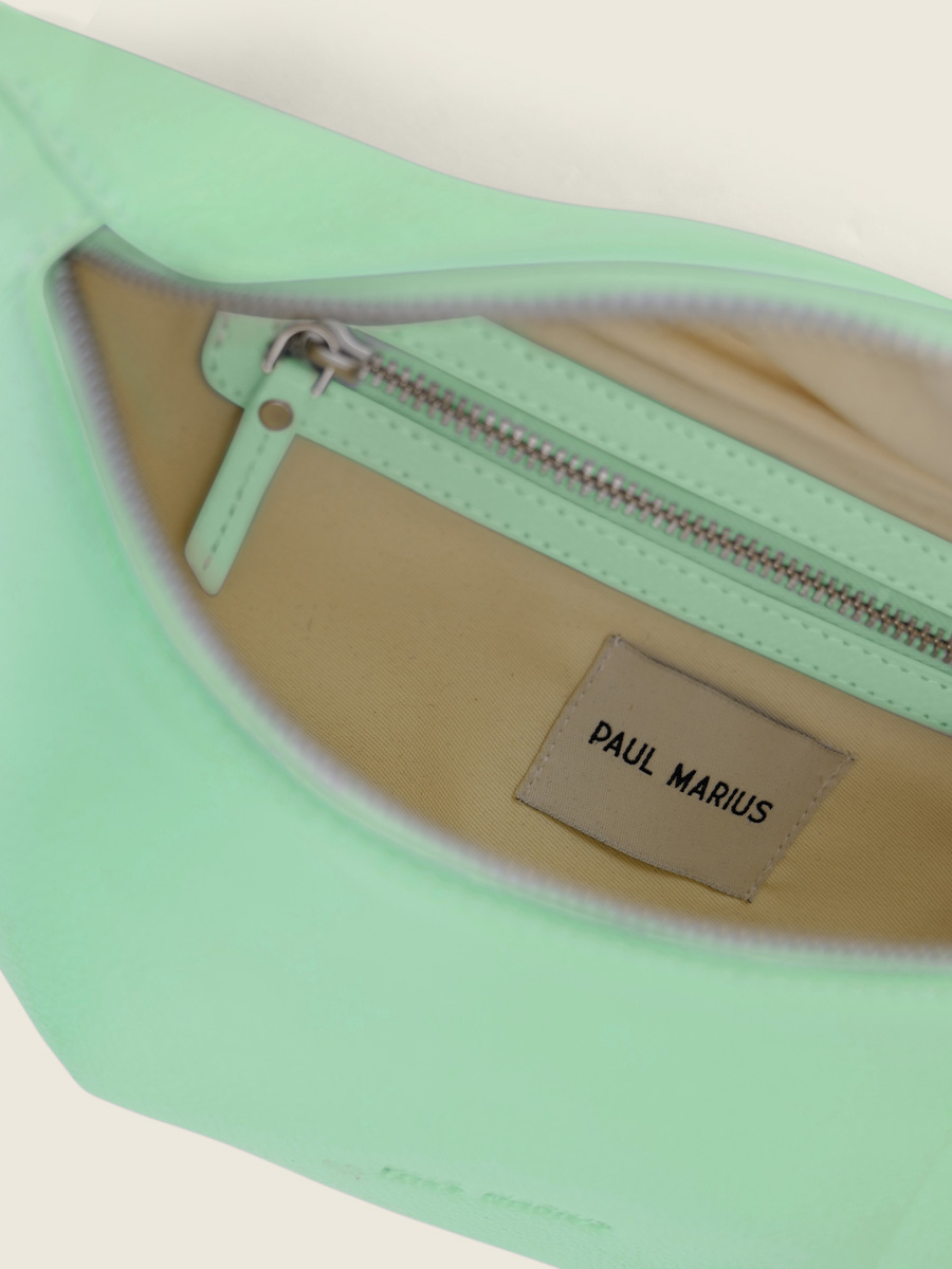 foto-interior-bolso-banana-cuero-verde-labanane-pastel-menta-paul-marius-m503-pt-gr