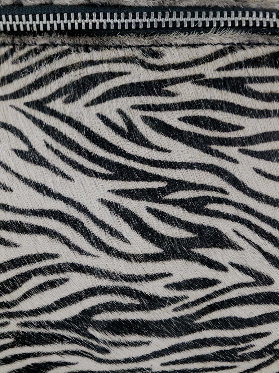 foto-material-bolso-banana-cuero-mujer-labanane-zebre-paul-marius-