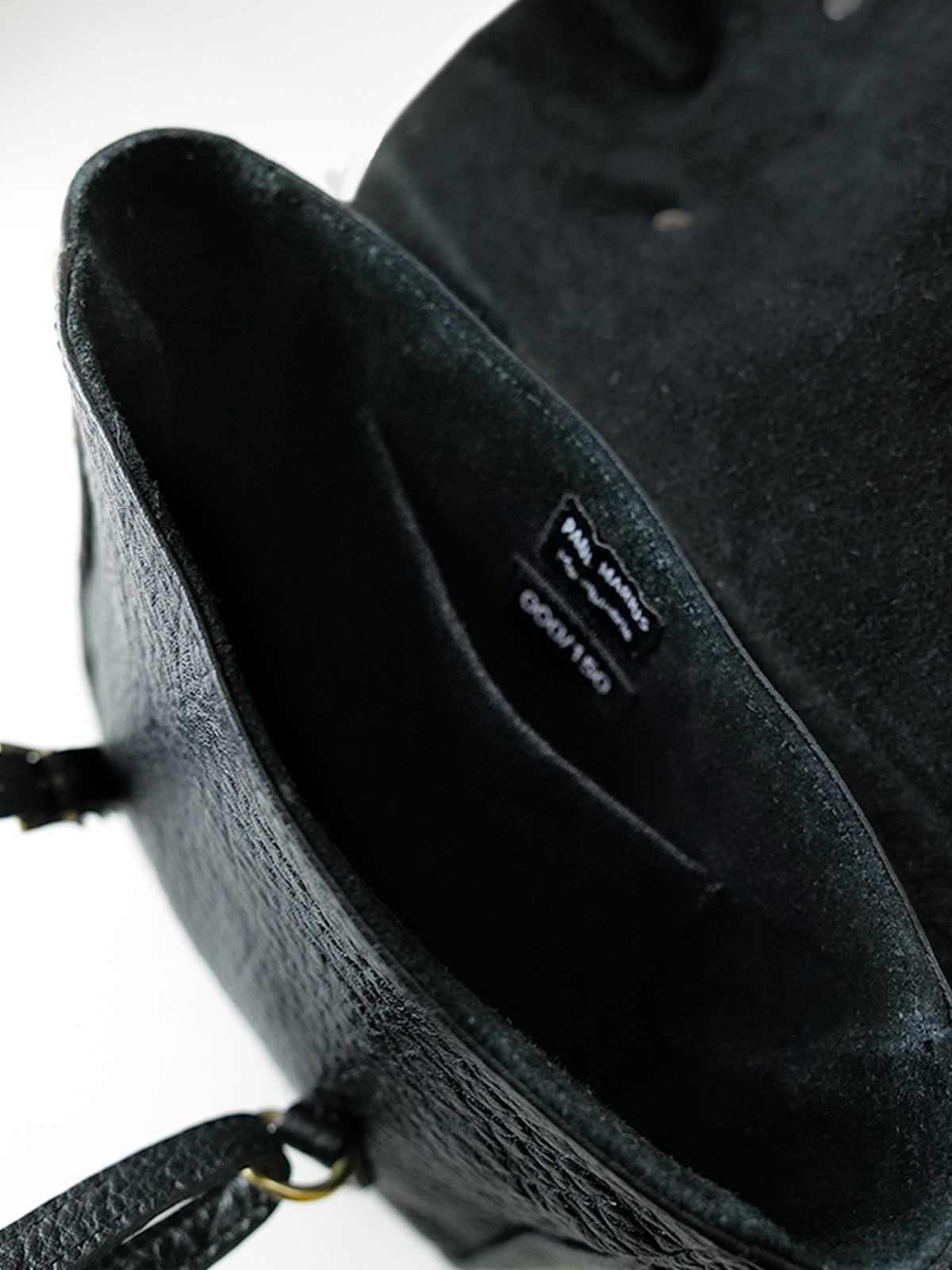 foto-interior-bolso-cuero-mujer-negro-lasophistiquee-l-edition-noire-paul-marius-w27s-bed-n1