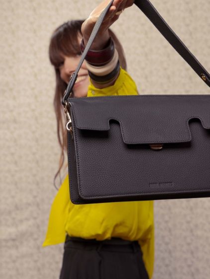 Gabrielle - Negro Carbón