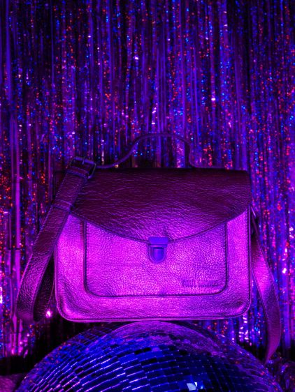 Mademoiselle George Ultraviolet - Rosa Eléctrica