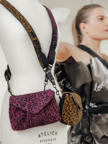 Suzon S Leopard - Ciruela