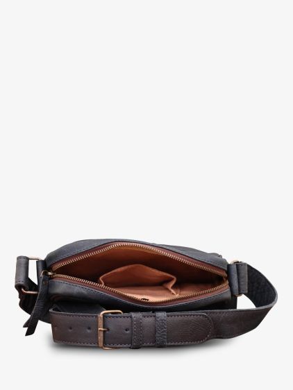 LeSaint Marc - Azul Petróleo