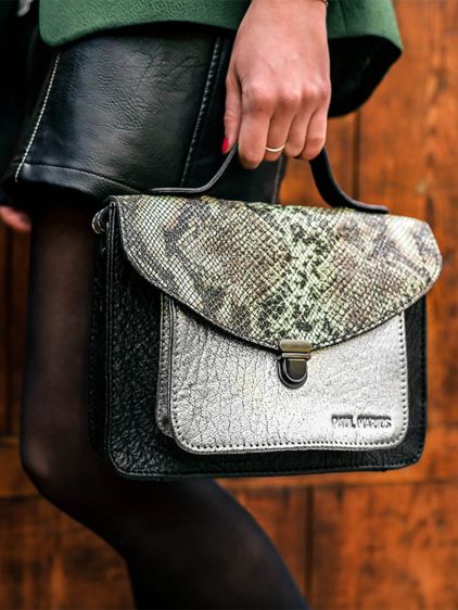 Mademoiselle George Python - Plateado / Negro