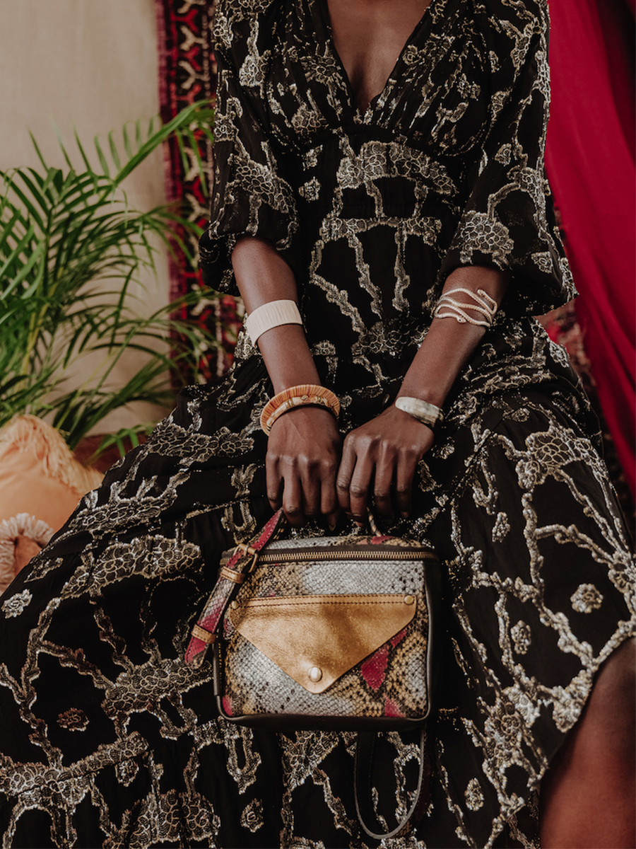 foto-bolso-bandolera-cuero-mujer-legavroche-reedition-byzance-paul-marius-w26-byz