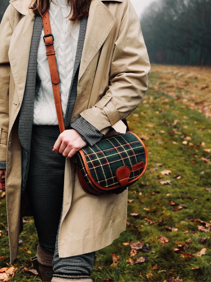 foto-material-bolso-bandolera-cuero-mujer-celtik-paul-marius-lebohemien