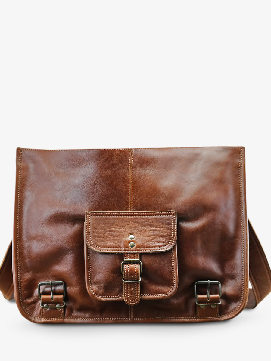 foto-material-portadocumentos-cuero-ordenador-marrón-lecartable-l-tabaco-paul-marius-m01s16-mk