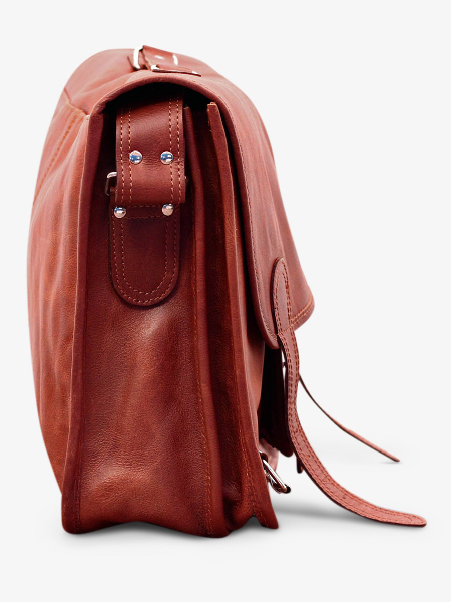 foto-vista-de-lado-portadocumentos-cuero-ordenador-marrón-lecartable-l-natural-paul-marius-m01s16-l