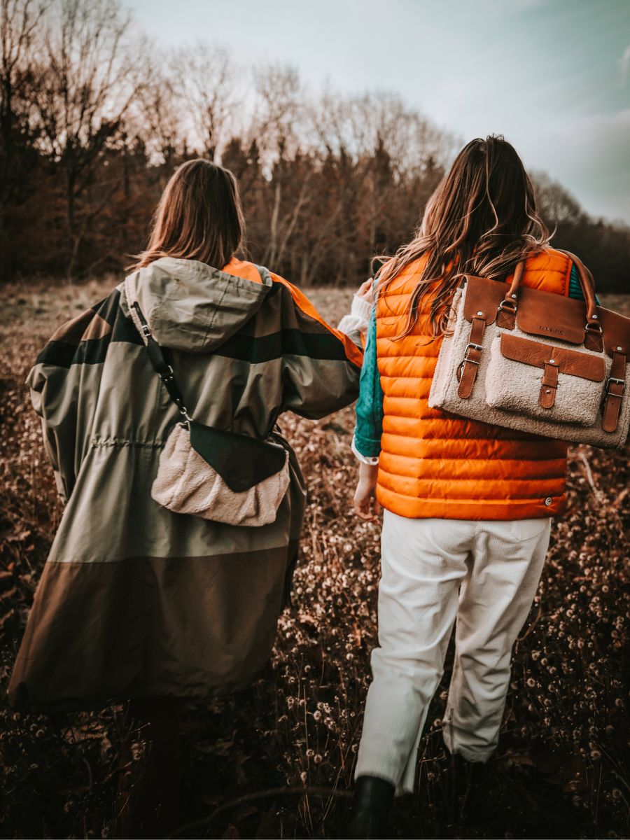 foto-bolso-bandolera-cuero-mujer-marrón-lerive-gauche-m-himalaya-natural-aceite-paul-marius-w01m-sh-w-ol