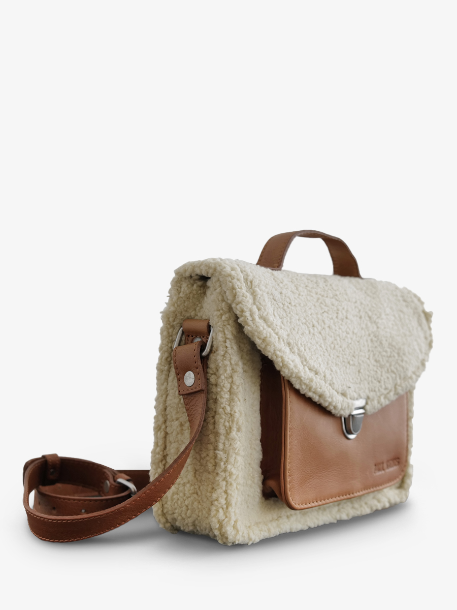 foto-vista-lateral-bolso-bandolera-cuero-mujer-marrón-mademoiselle-george-himalaya-natural-aceitado-paul-marius-w05-sh-w-ol
